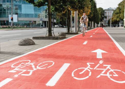 Handlungsempfehlungen zur Integration von S-Pedelecs in bestehende Verkehrsinfrastrukturen